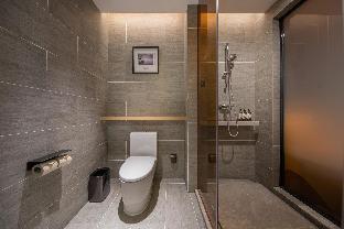 Atour Hotel (Shenzhen International Convention and Exhibition Center, Fengtang Avenue) 4*