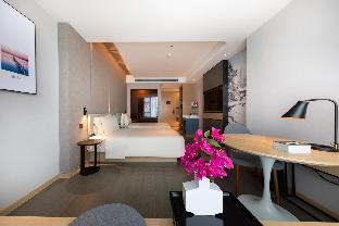 Atour Hotel (Shenzhen International Convention and Exhibition Center, Fengtang Avenue) 4*
