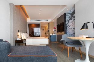 Atour Hotel (Shenzhen International Convention and Exhibition Center, Fengtang Avenue) 4*