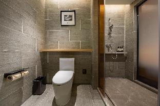 Atour Hotel (Shenzhen International Convention and Exhibition Center, Fengtang Avenue) 4*