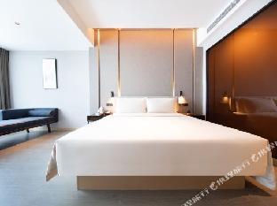Atour Hotel (Shenzhen International Convention and Exhibition Center, Fengtang Avenue) 4*