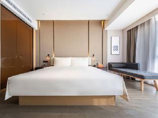 Atour Hotel(Wuhan Zhuankou Dongfeng Avenue Sports Center Store) 4*