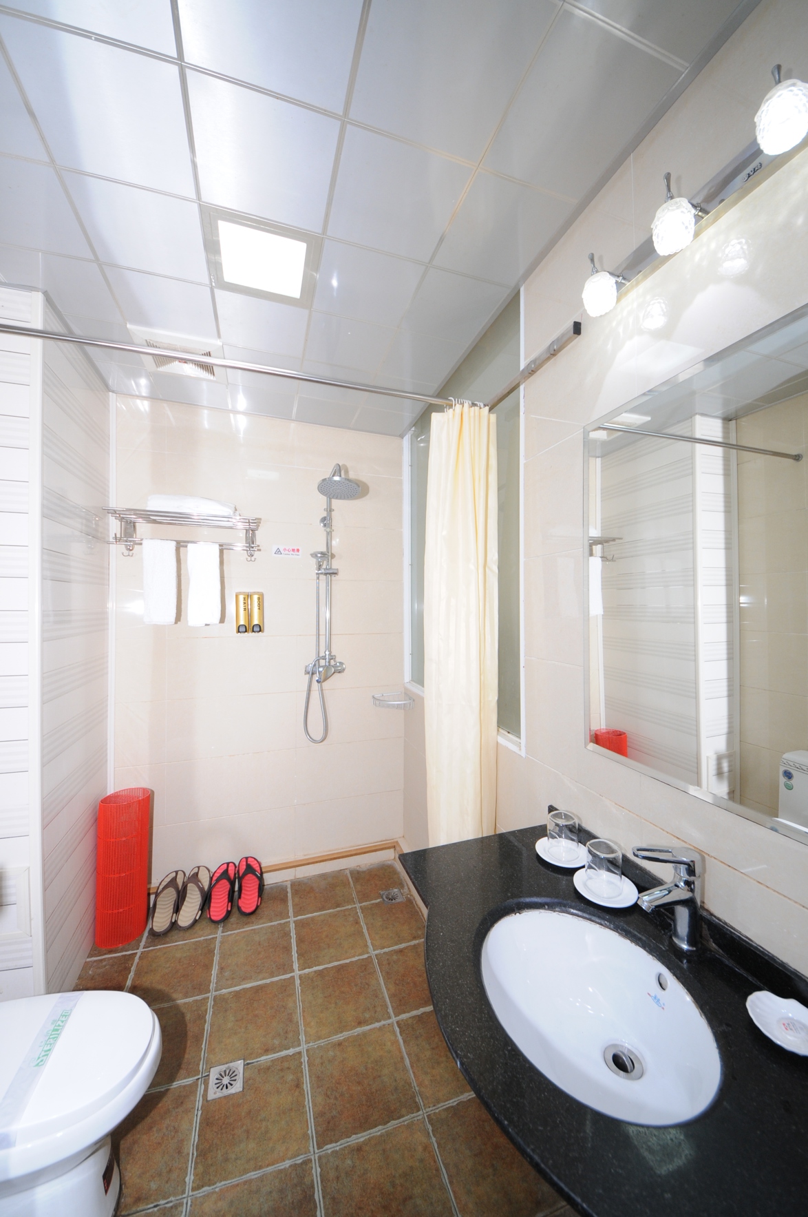 Hong Gu Hotel 3*