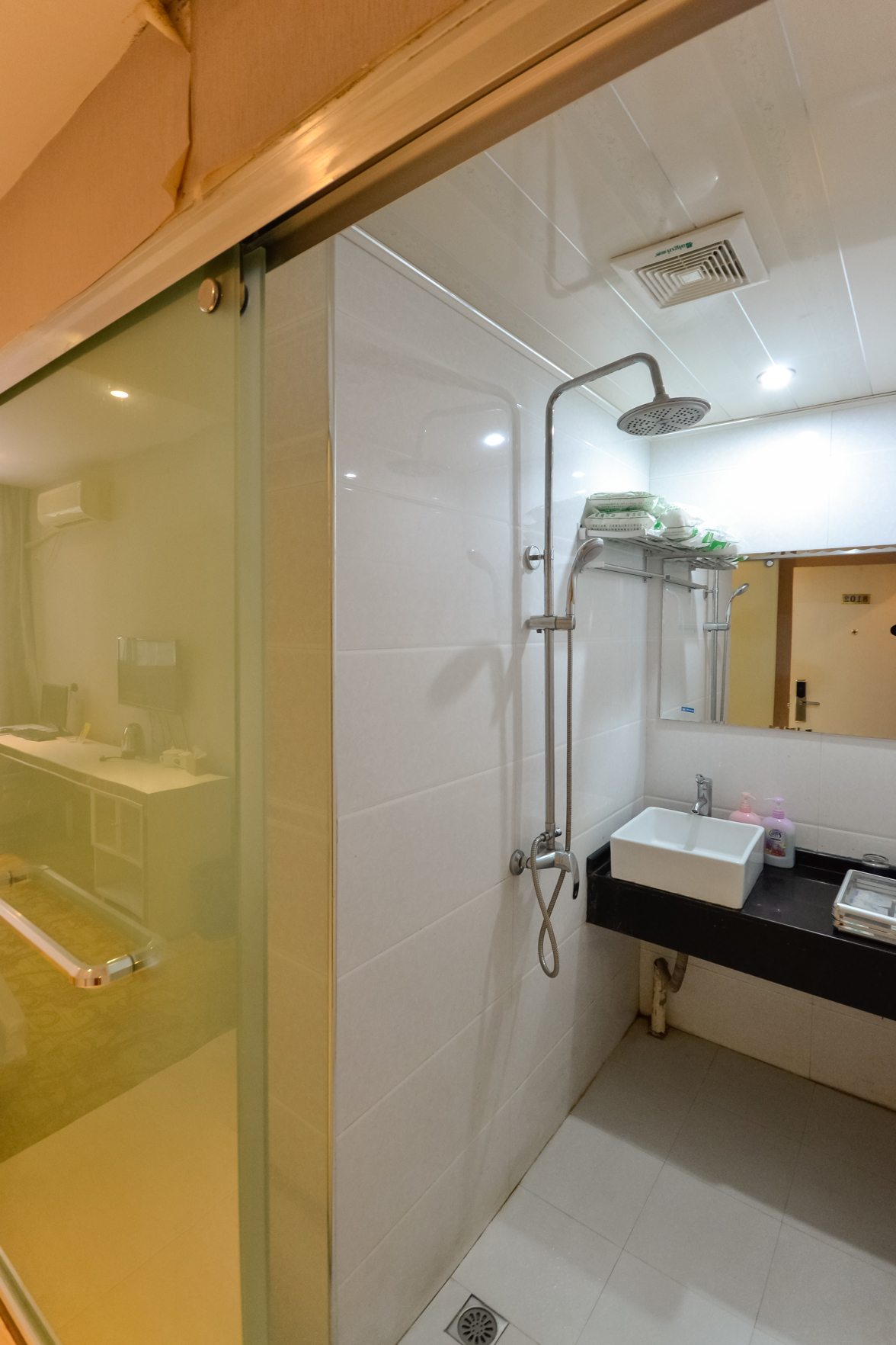 Chenrui Business Hotel 1*