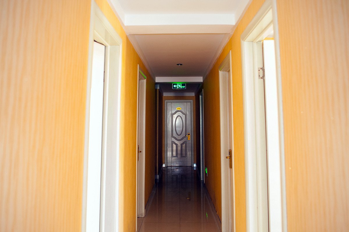 Shangkeyou Hotel (Hai'an Railway Station) 2*