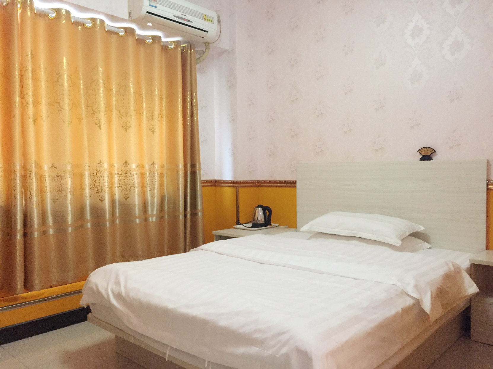 211 E-sports Hotel (Shanghai Anting) 2*