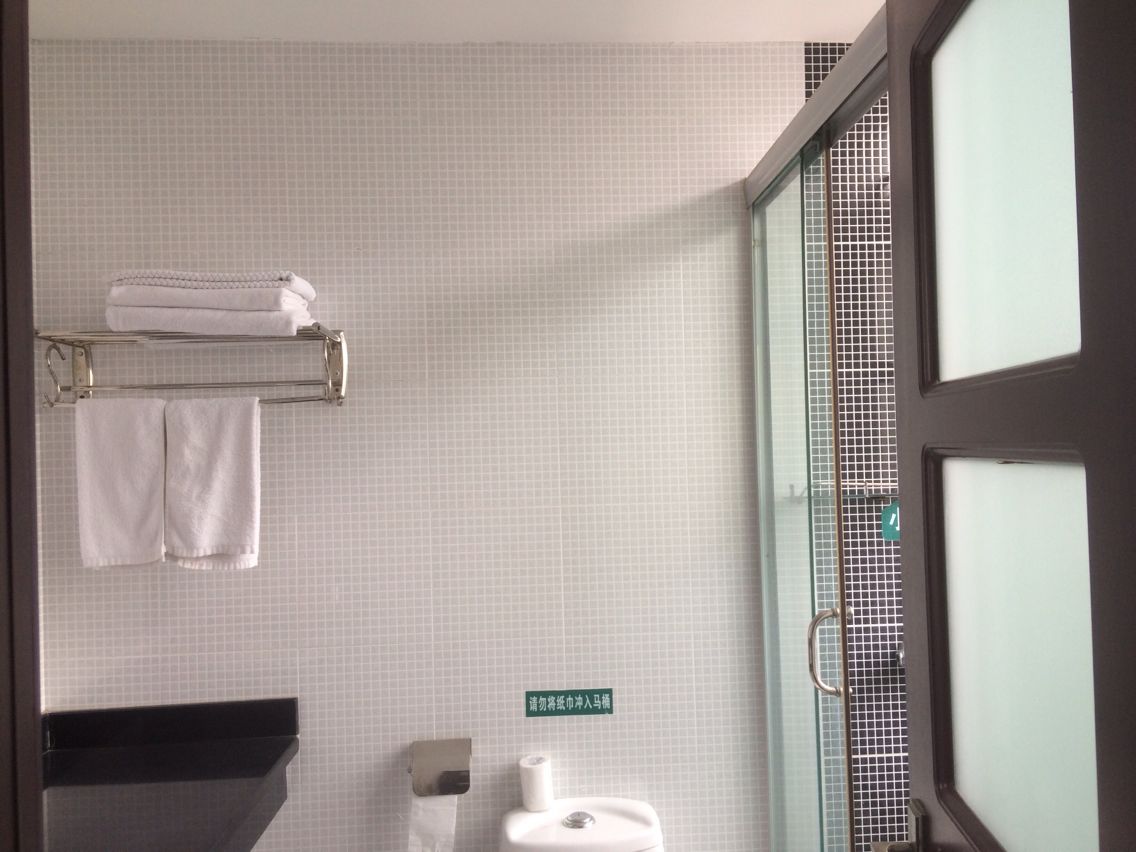 Huajing Hotel 1*