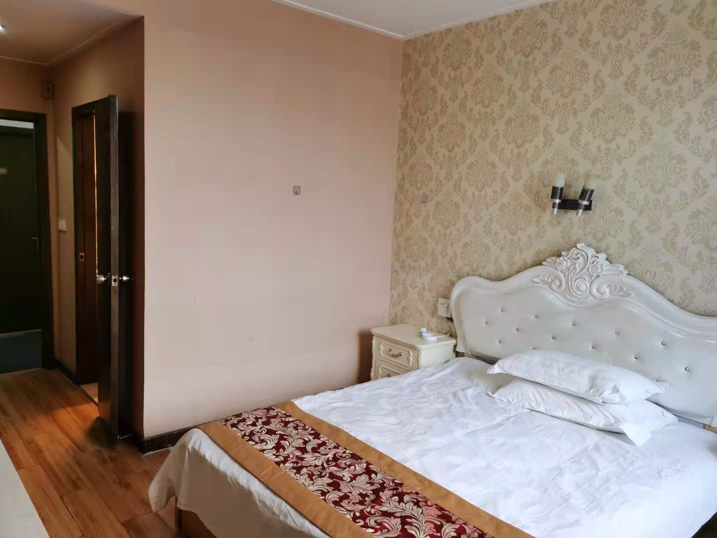 Hangzhou Fangjie Hotel 1*