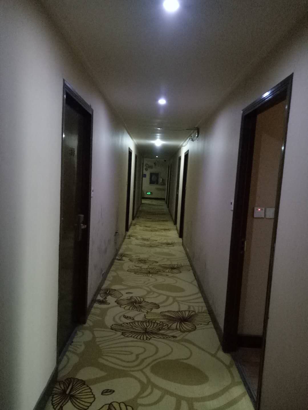 Hangzhou Fangjie Hotel 1*