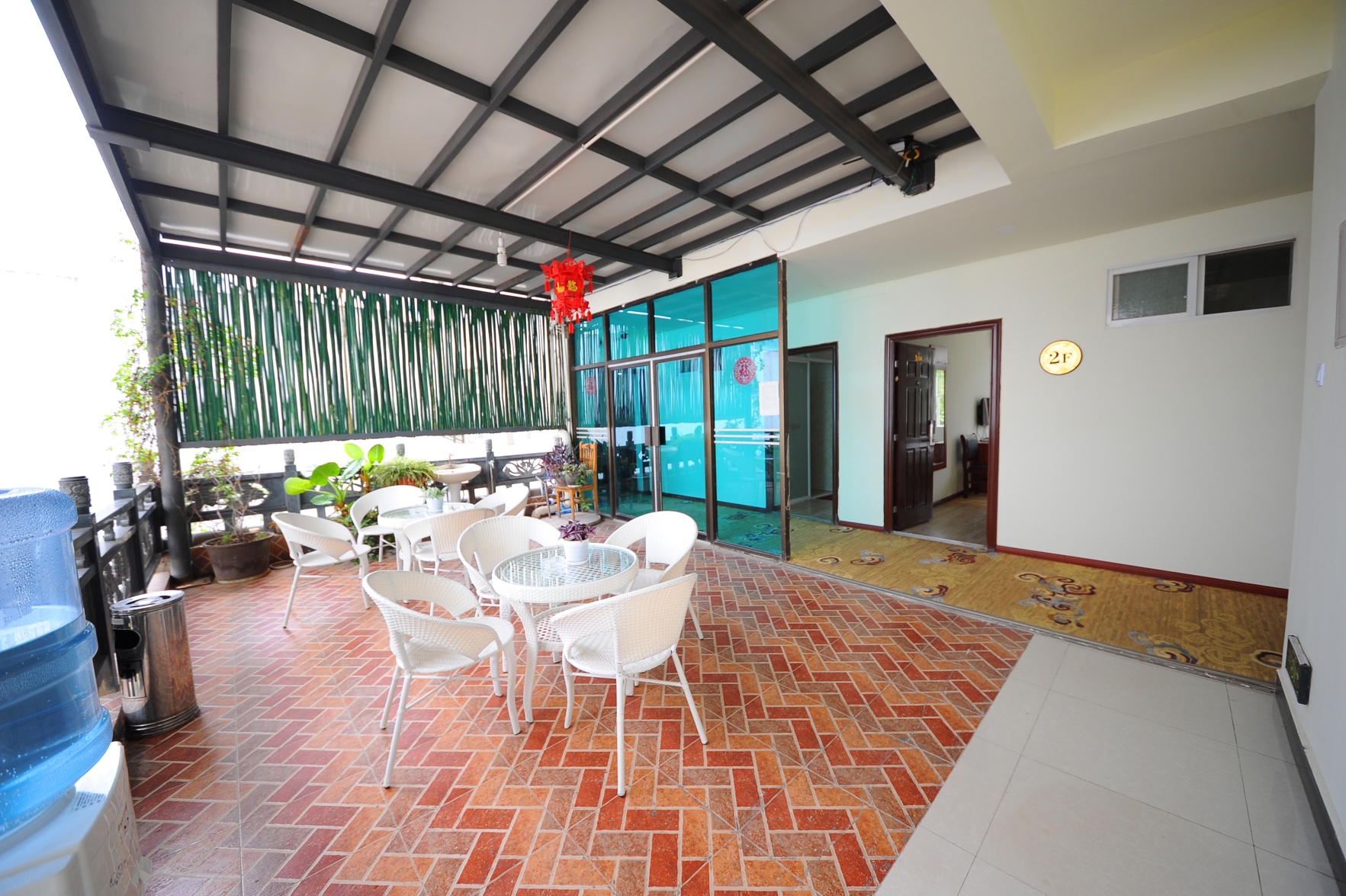 Lushan Huadian Biyuan Theme Hotel 2*