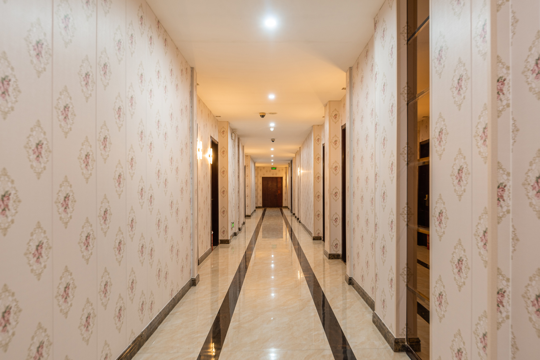 Cixi Yemingzhu Hotel 1*