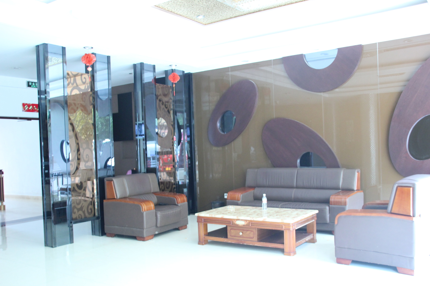 Cixi Yemingzhu Hotel 1*