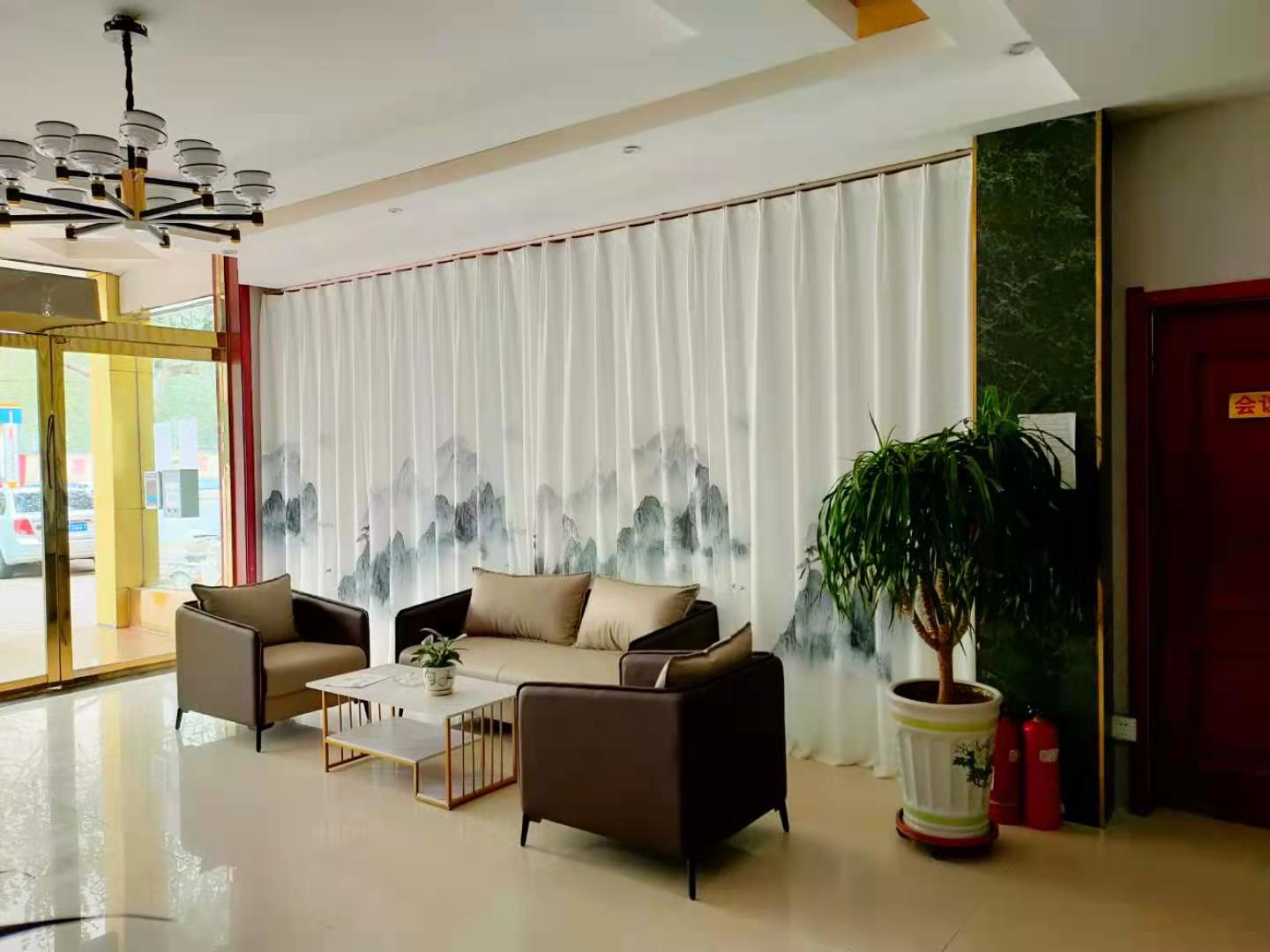 Home Inn Huaxuan Select Hotel (Pingshan Zhuanpan Branch) 2*