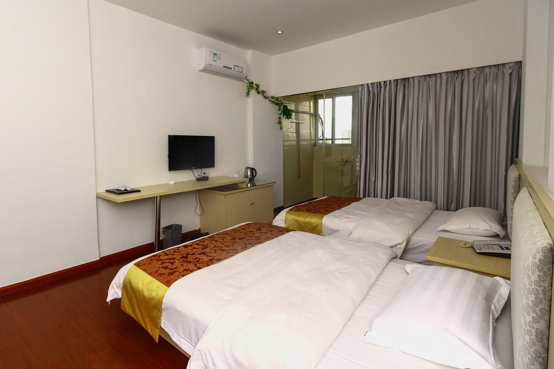 Beihai Fuqiang Traders Hotel 2*