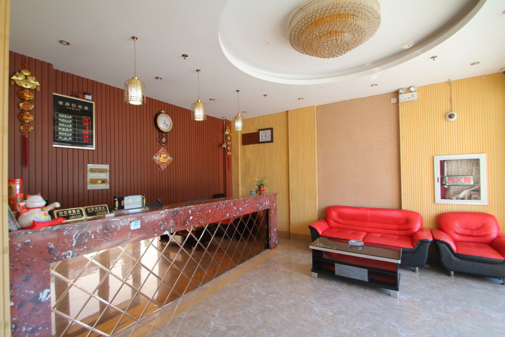 99 Preferred Hotel (Shanghai Baoshan Baoan Highway Subway Station Fishery West Road Branch) 1*