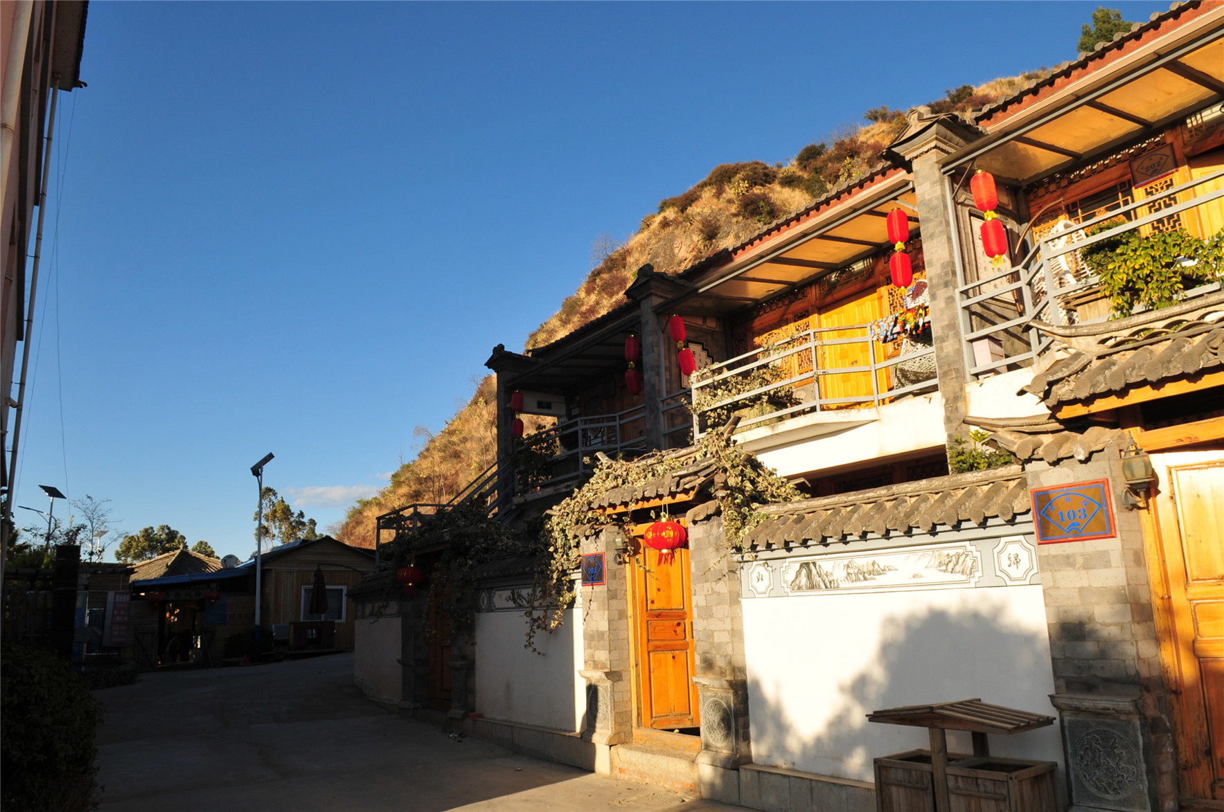 Huoyanshan Hot Spring Hotel 2*