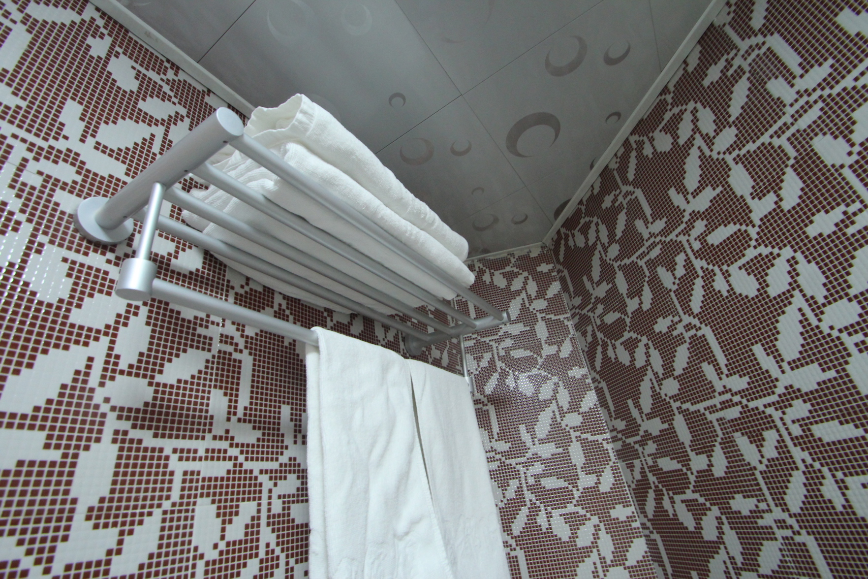 100 Inn Liangpin Hotel (Shanghai Waigaoqiao Gongcheng Road Subway Station) 2*