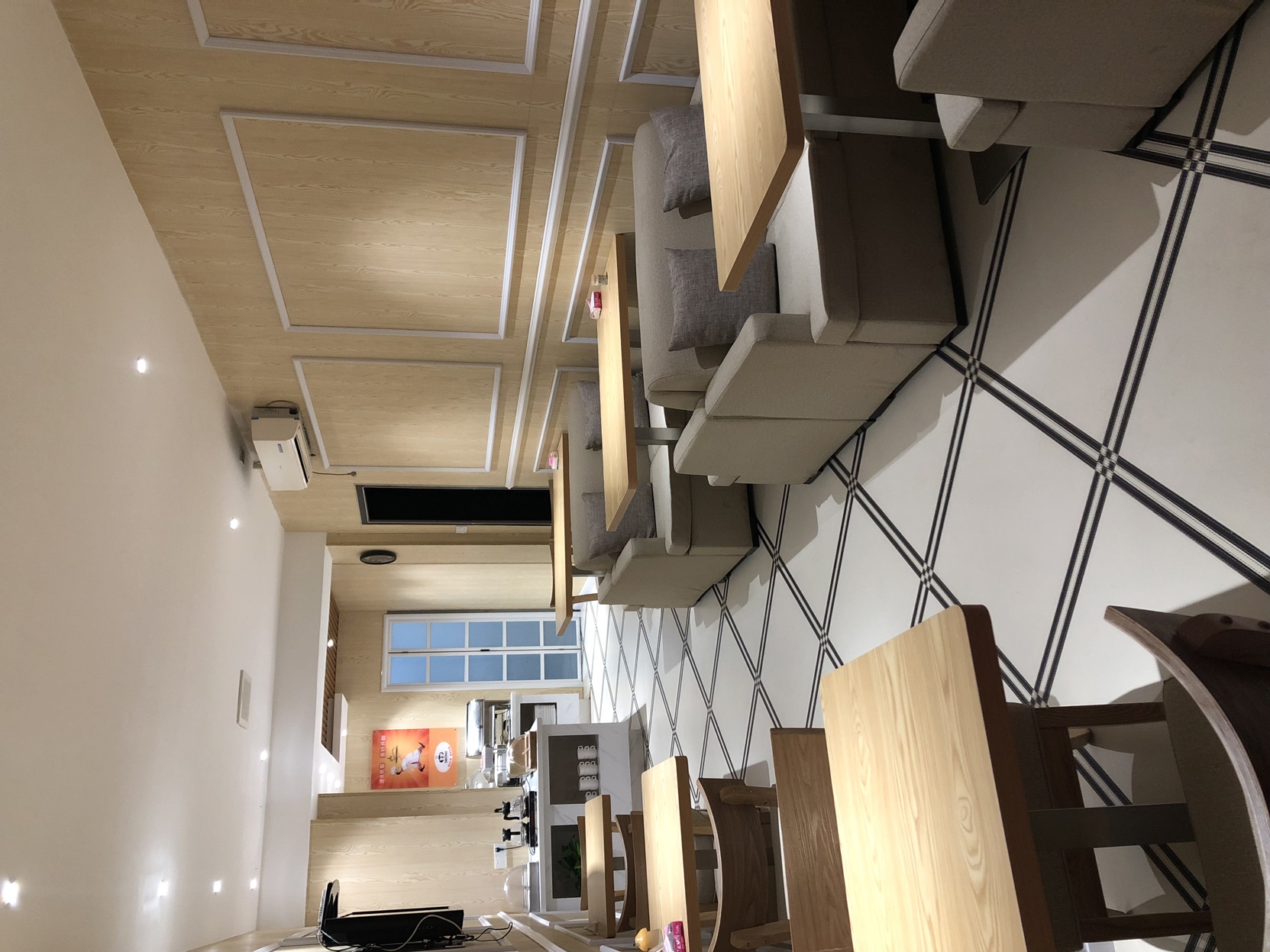 Home Inn Huayi (Baishan City Jingyu County Quanquan South Road) 2*