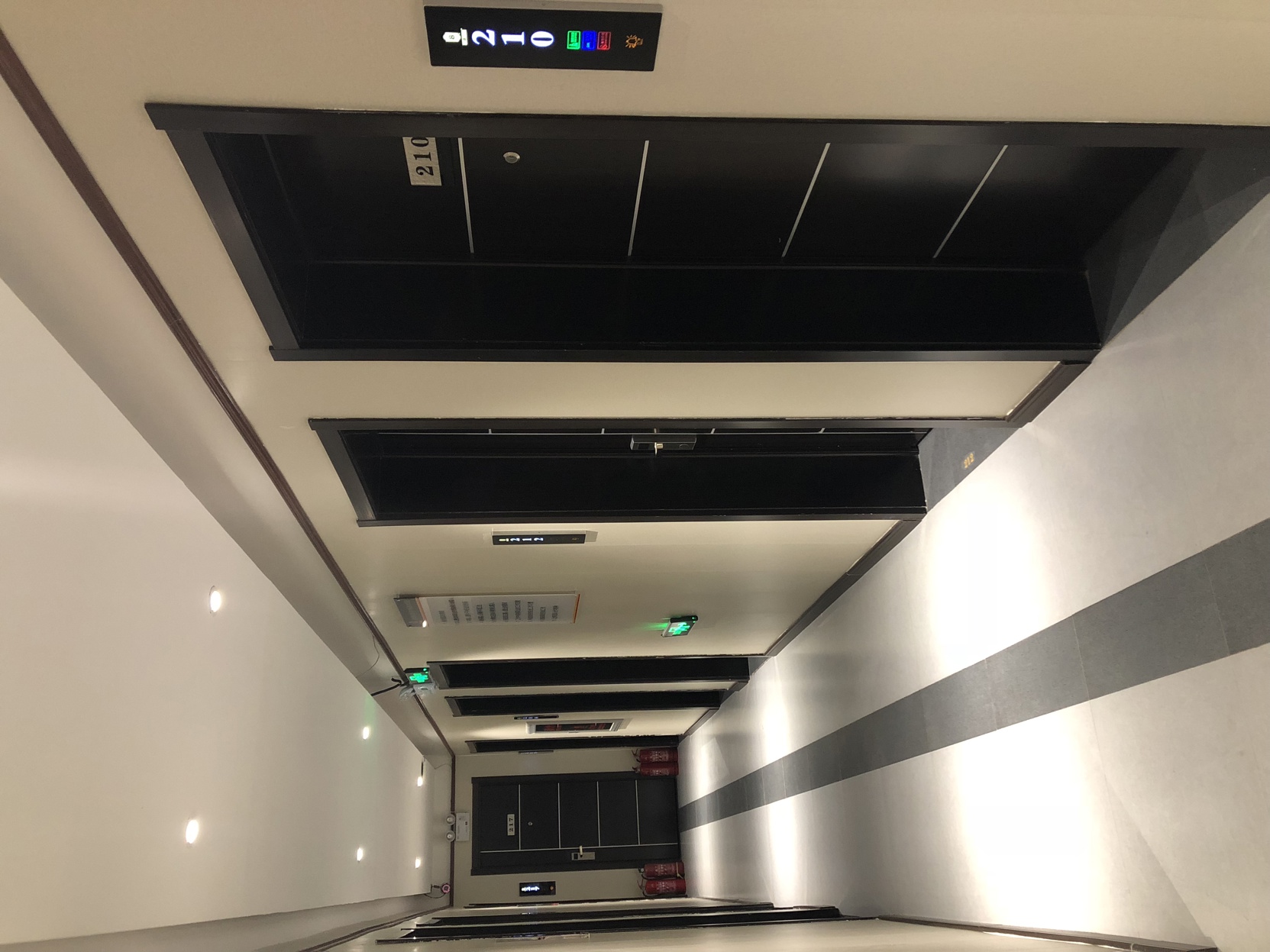 Home Inn Huayi (Baishan City Jingyu County Quanquan South Road) 2*