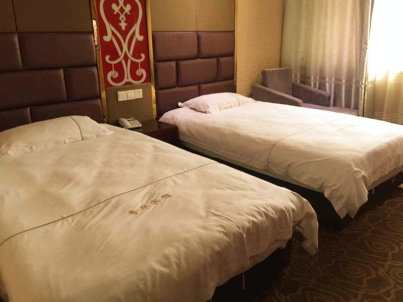 Cixi Moshang Chuanxi Hotel (People's Hospital) 0*