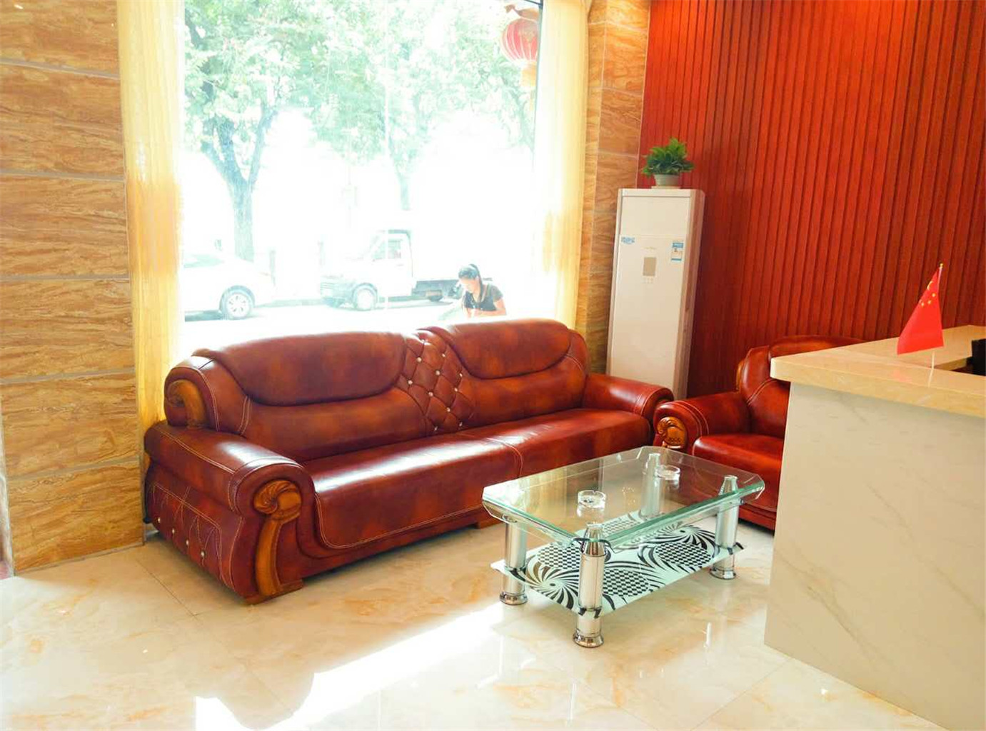 Wangjianglou Business Hotel 2*