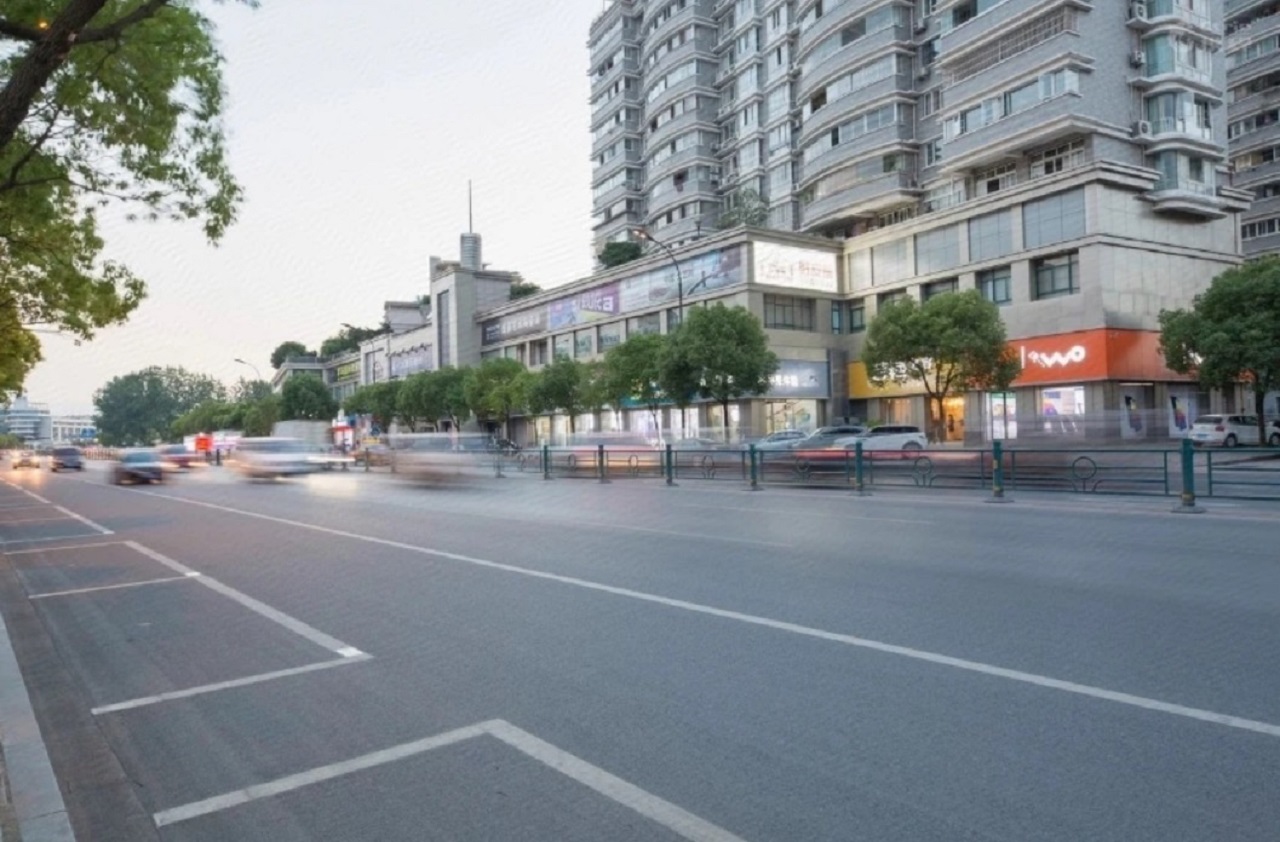Xingye International Hotel (Yiwu International Trade City) 3*