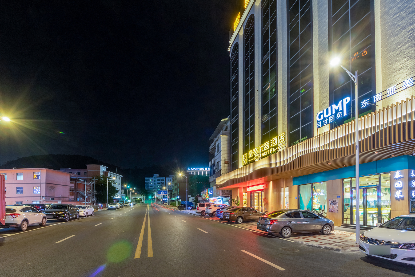 No.1 Youke Hotel (Huizhou Xinwei Government Plaza store) 2*