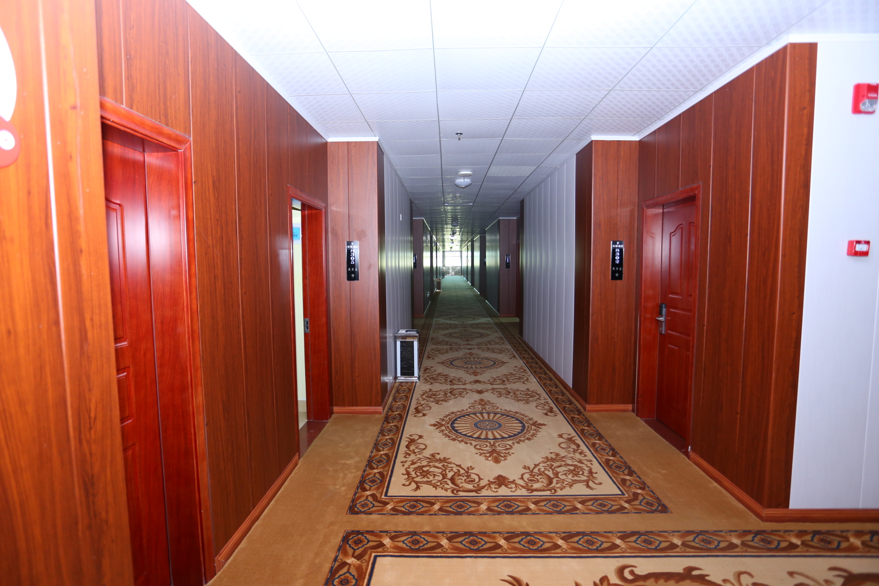 Huizhou Xincheng Hotel (Longhu Avenue Branch) 2*
