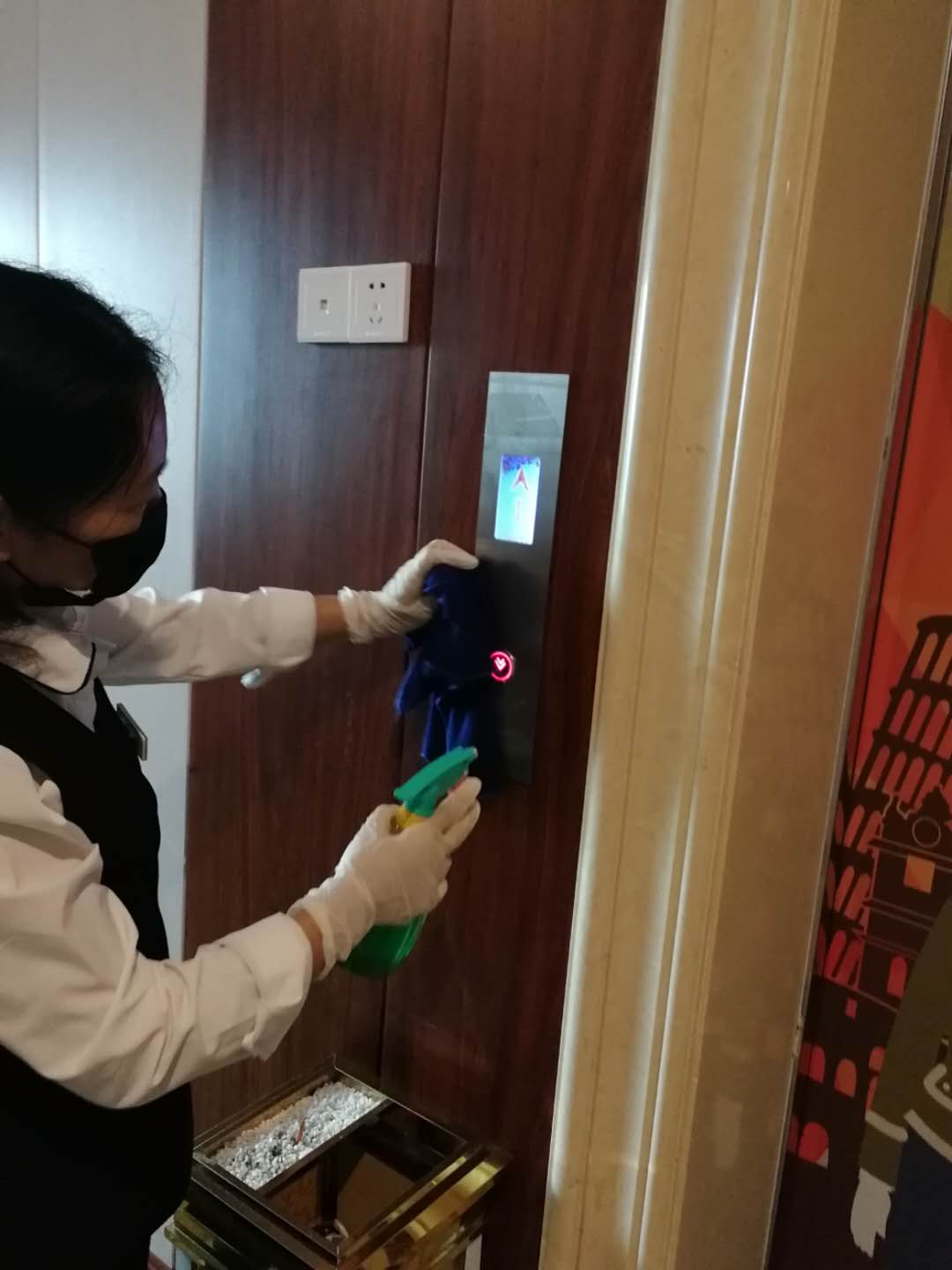 Huizhou Xincheng Hotel (Longhu Avenue Branch) 2*