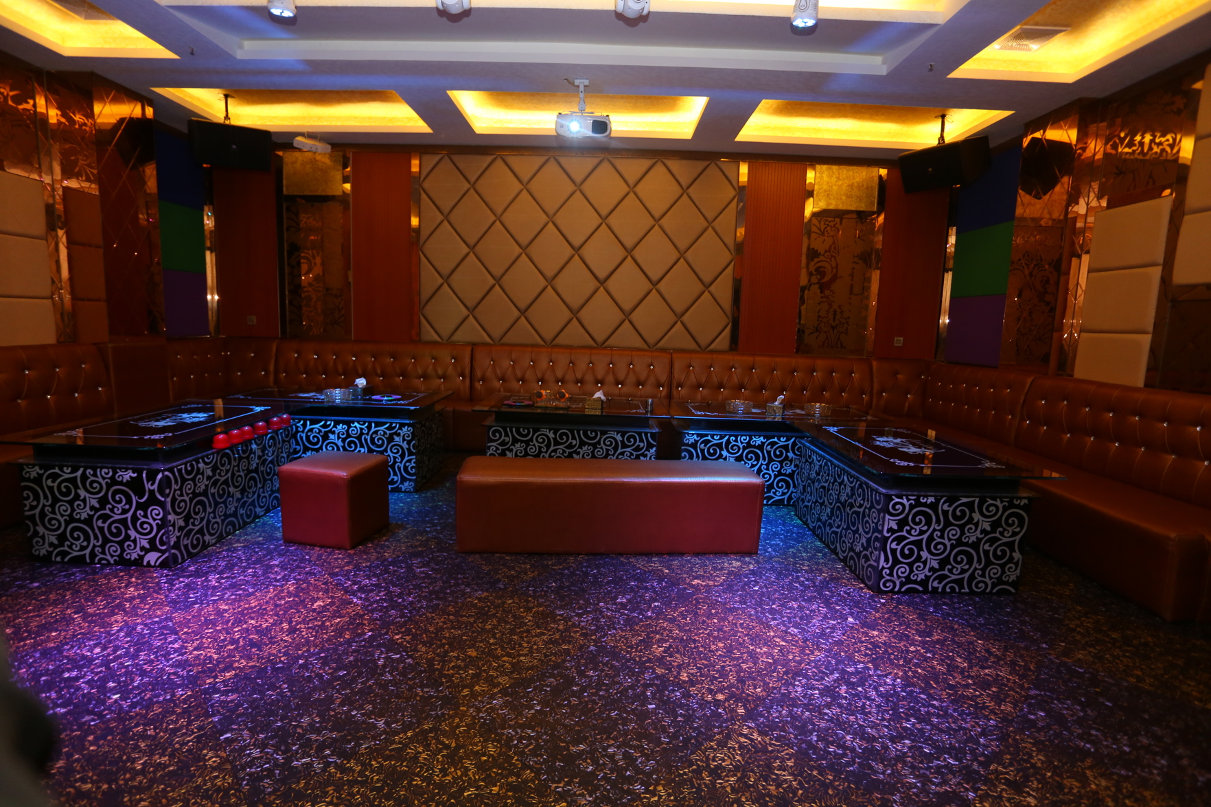 Huizhou Xincheng Hotel (Longhu Avenue Branch) 2*
