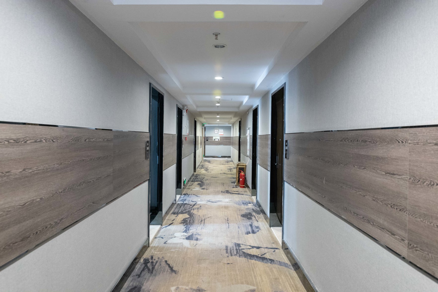 Fangchenggang Flange International Hotel (Sunshine Coast Branch) 2*