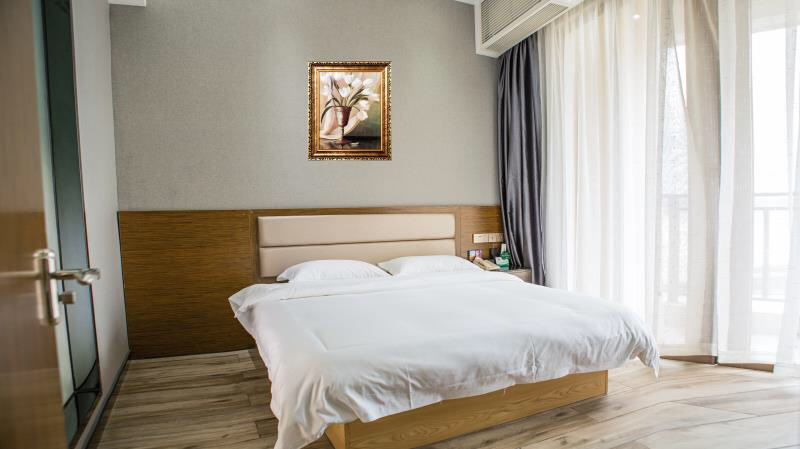 Fangchenggang Flange International Hotel (Sunshine Coast Branch) 2*