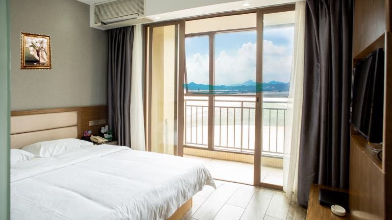 Fangchenggang Flange International Hotel (Sunshine Coast Branch) 2*