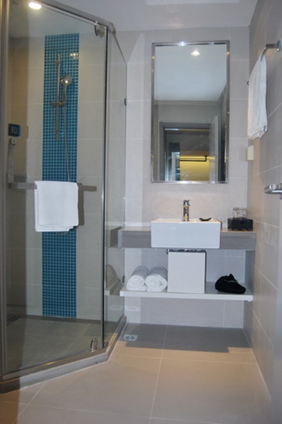 Homeinn Selected Hotel (Shanghai Caolu Minlei Road Subway Station) 3*