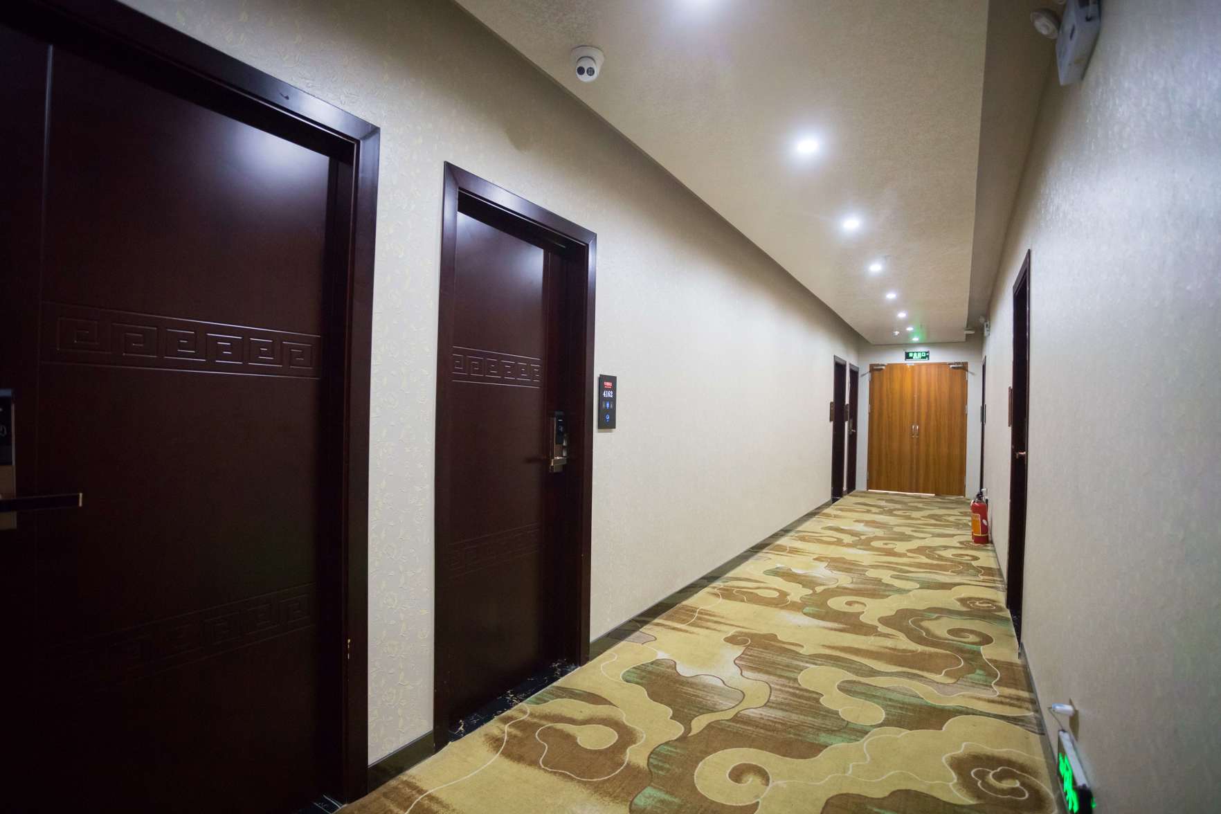 Fangchenggang Aegean Hotel 2*
