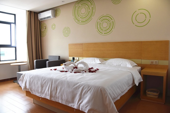 GreenTree Inn (Wuxi Yangshan town Jiayang Life Plaza store) 2*