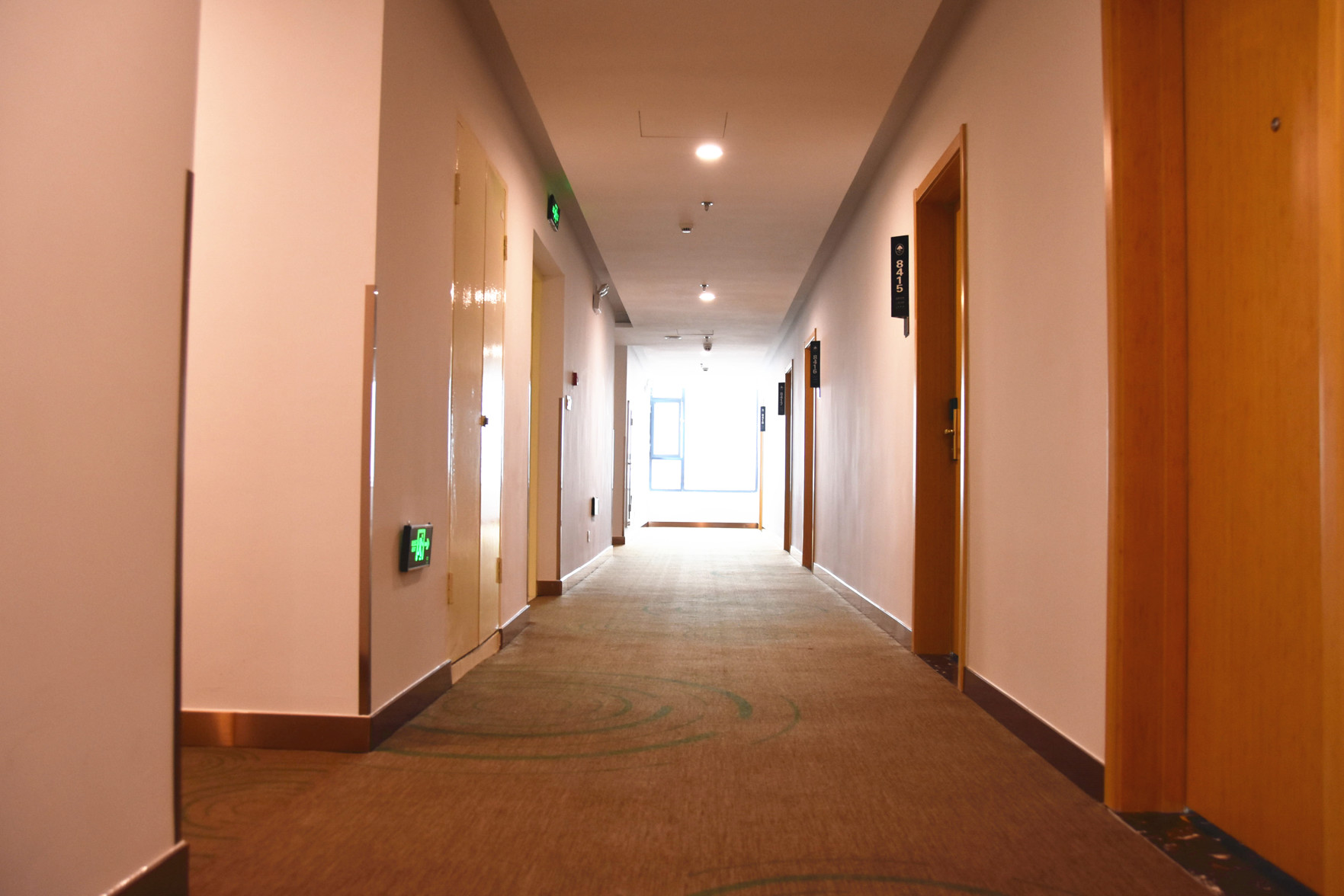 GreenTree Inn (Wuxi Yangshan town Jiayang Life Plaza store) 2*