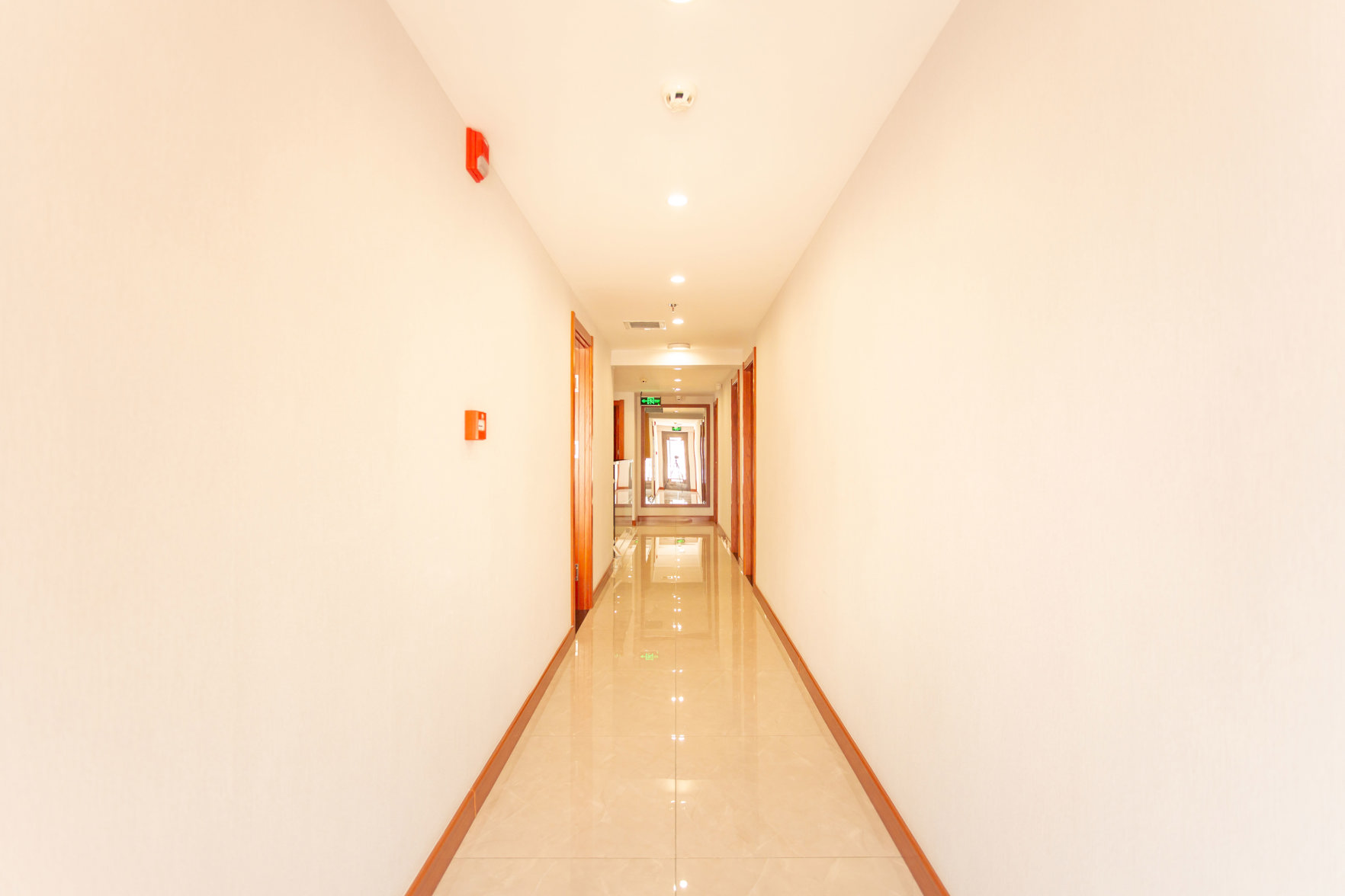 Harbin Mingju Hotel 2*