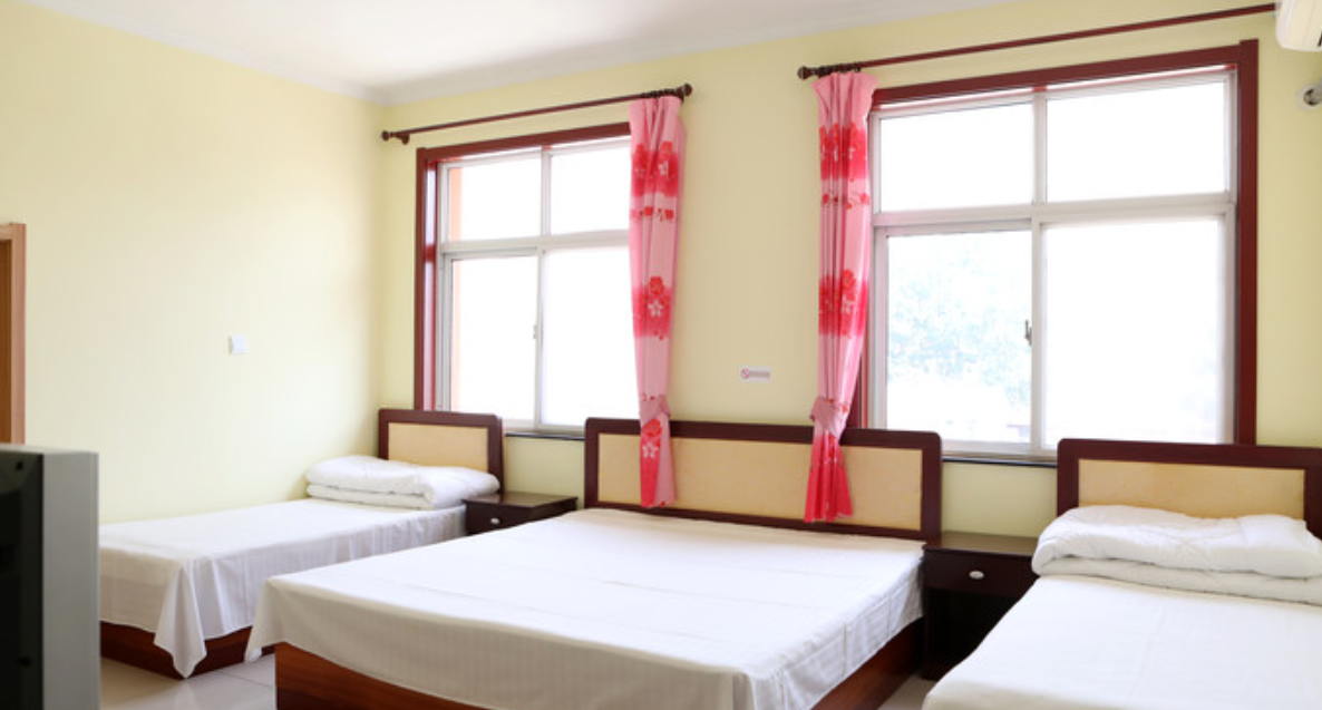 Shenyang Anjie Fashion Hotel 2*