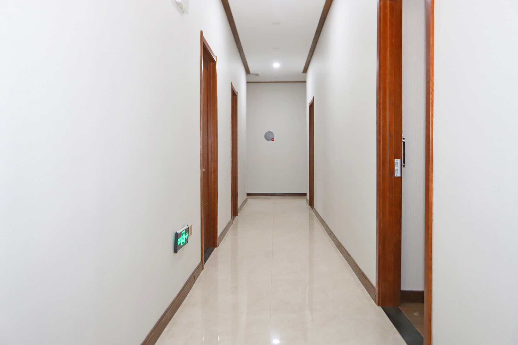 Longkou naisi hotel 2*