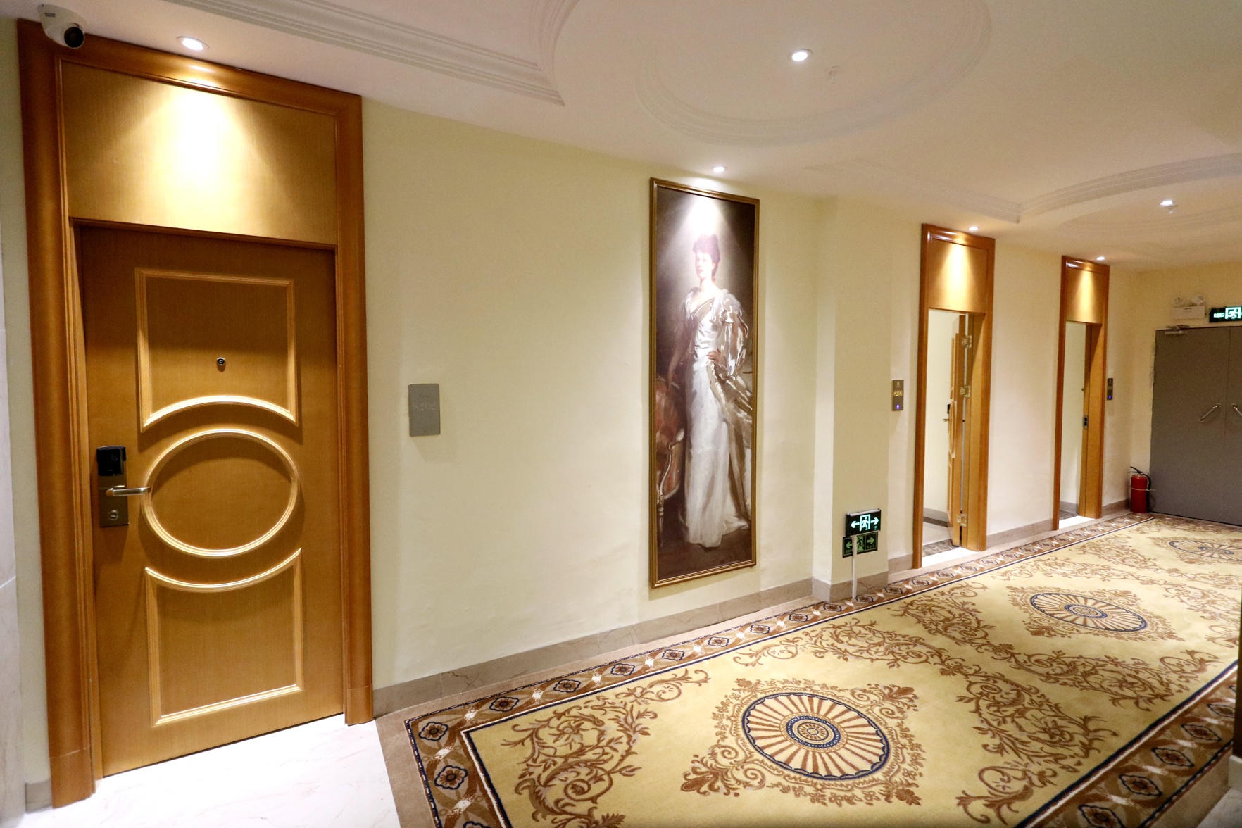 Bincheng Hotel (Dongxing National Gate Scenic Area Port) 2*