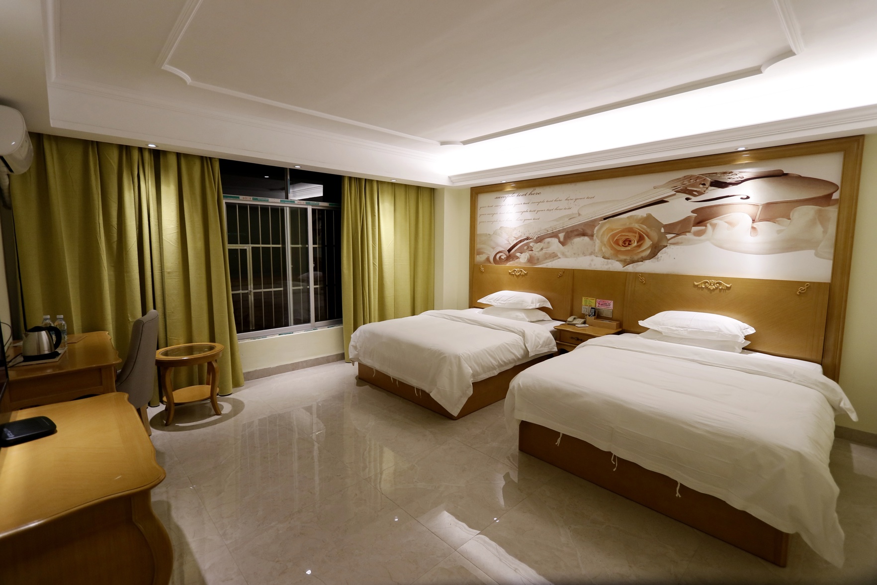 Bincheng Hotel (Dongxing National Gate Scenic Area Port) 2*