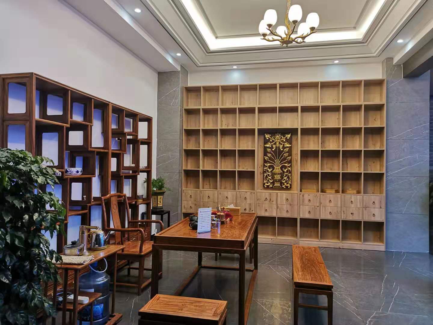 Qianxi Light Luxury Holiday Hotel 2*