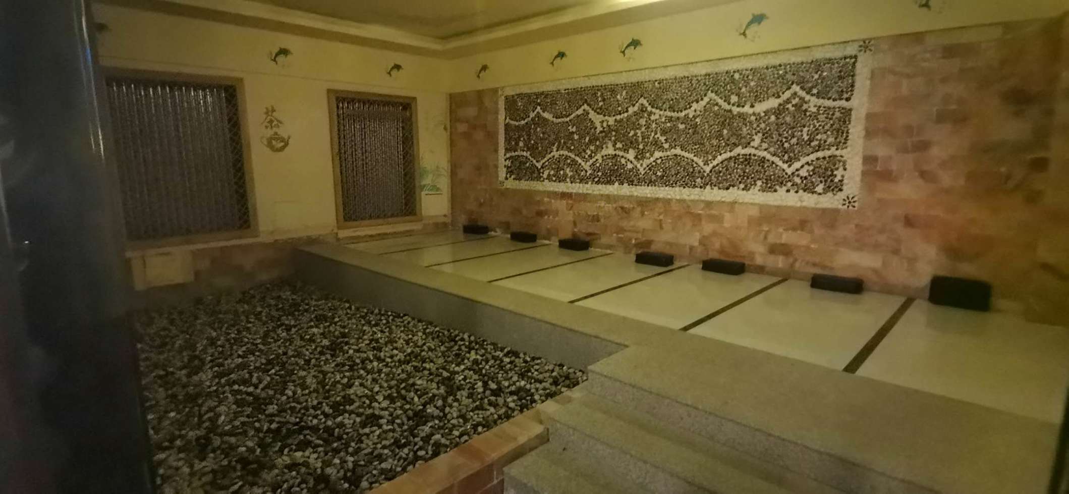 Aoshan Bay Tangquan Hotel 2*