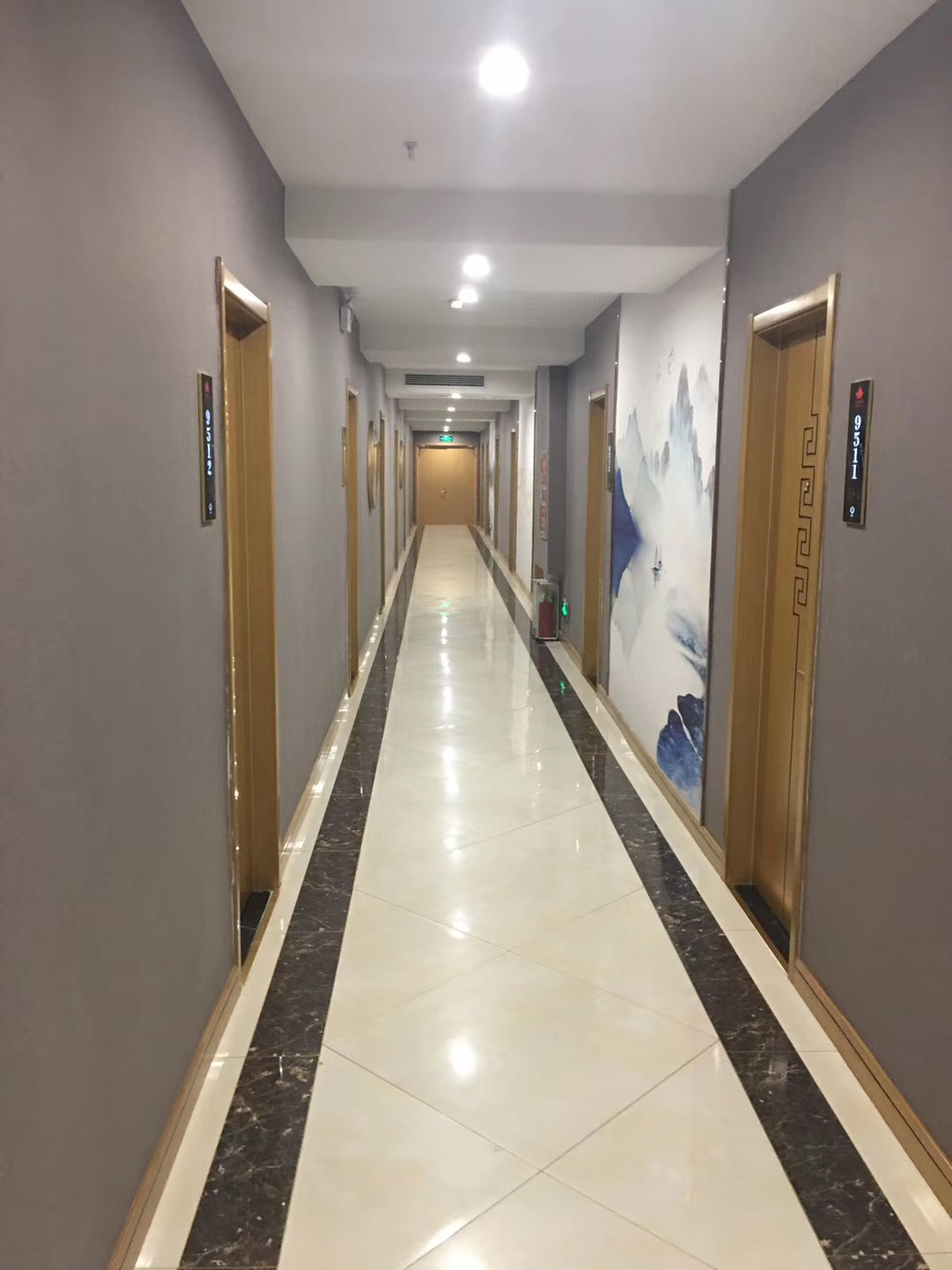 Aoshan Bay Tangquan Hotel 2*