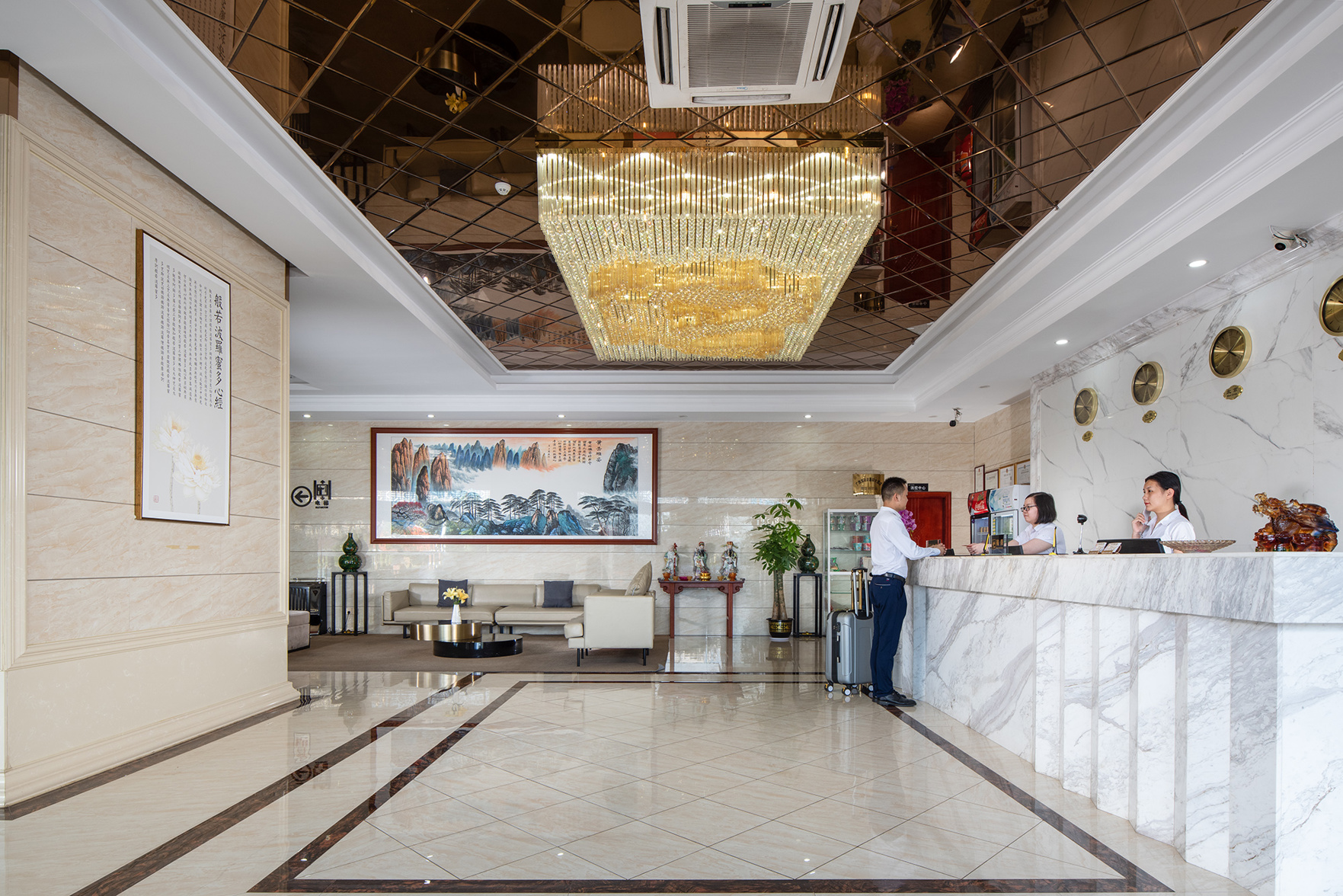 Fangchenggang Longyunda Hotel 2*
