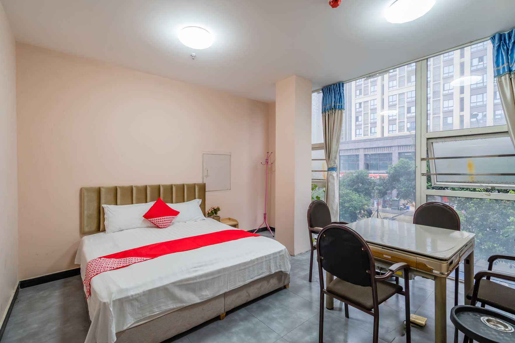 Chengdu is like a hotel 0*