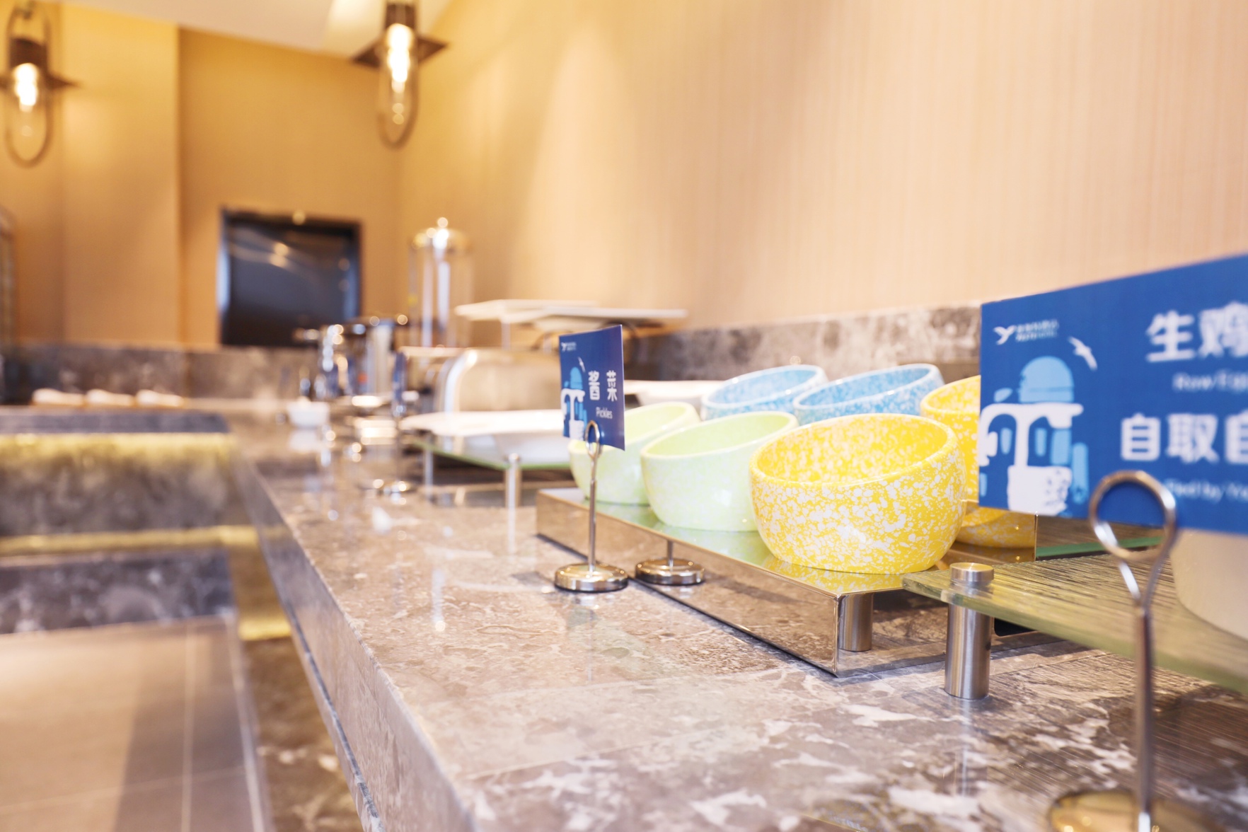 Yeste Hotel (Nanning Jinhu Square Metro Station) 3*