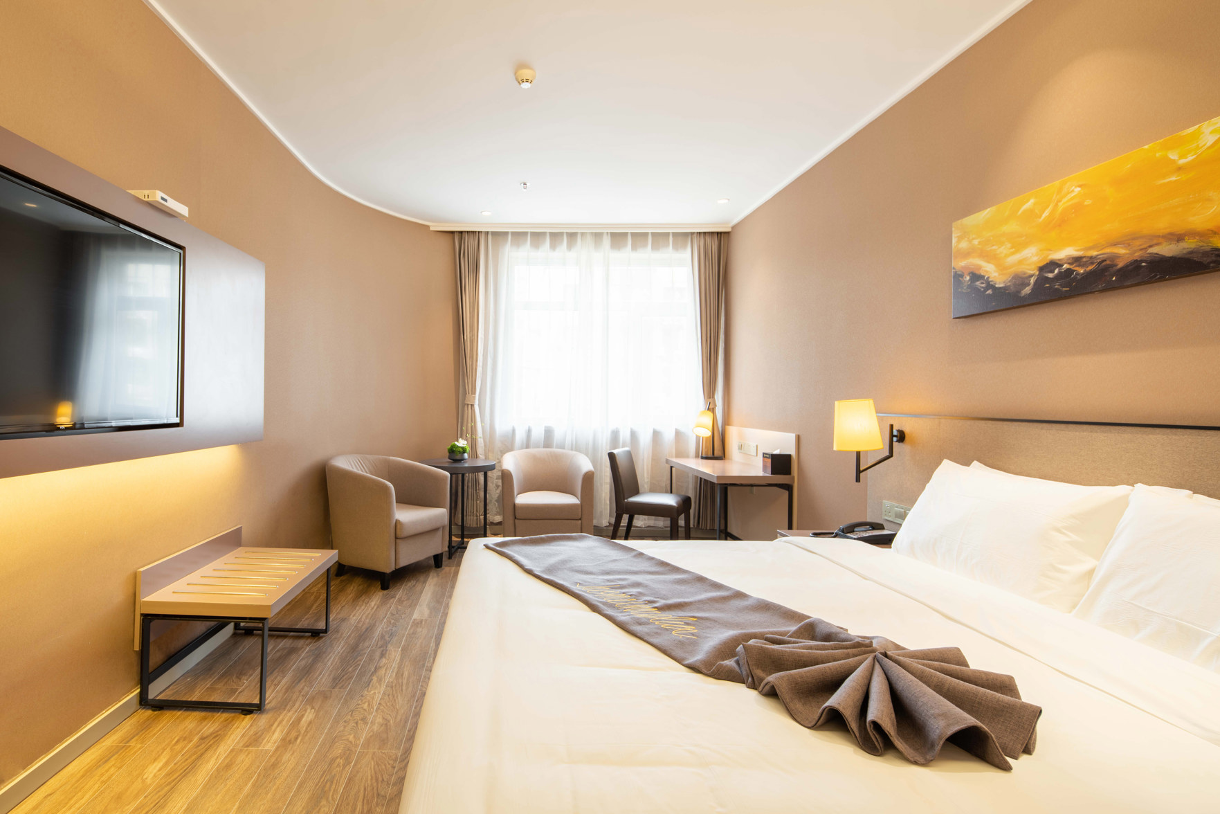 Homeinn Plus Hotel (Shenyang Santai Subway Station Santai Wanxianghui) 3*