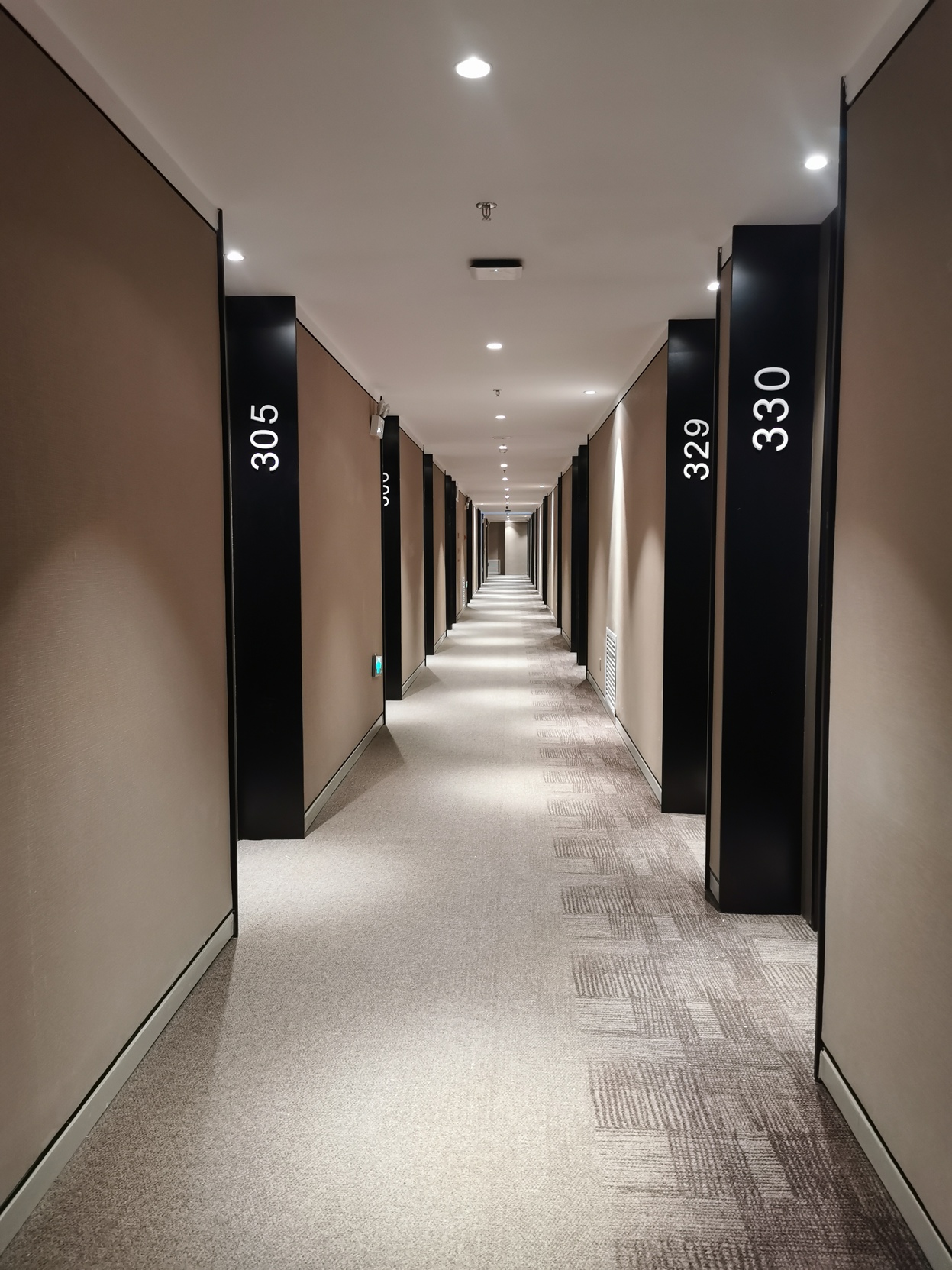 Homeinn Plus Hotel (Shenyang Santai Subway Station Santai Wanxianghui) 3*